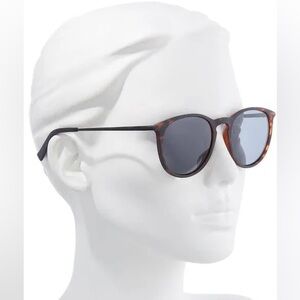 Le specs ‘oh buoy’ style sunglasses